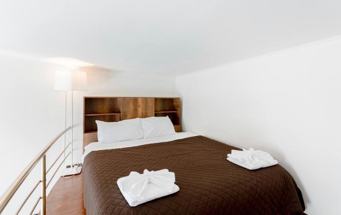 Central Location King Size Bed Tbilisi ภายนอก รูปภาพ